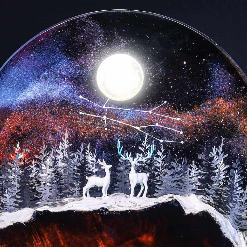 Deer In Enchanted Forest Epoxy Lamp - Hirosart HR1303
